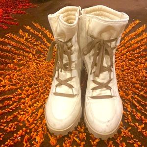 Dolce Vita cream color with brown lace women’s boots